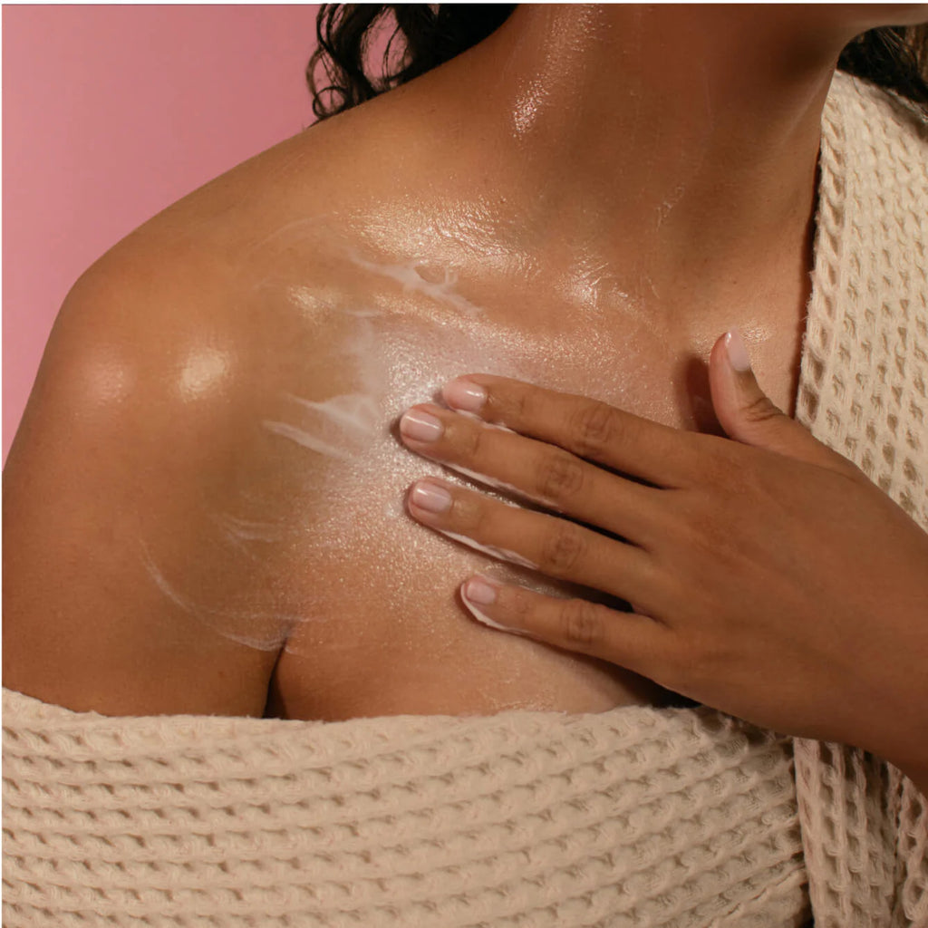 MUSC INTIME  Lait en spray parfumé Sweet Litchi - La Délicieuse