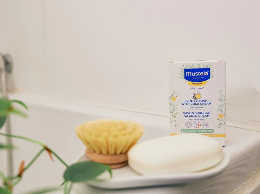 MUSTELA Savon surgras au Cold Cream à la cire d'abeille BIO Peau sèche 100 g